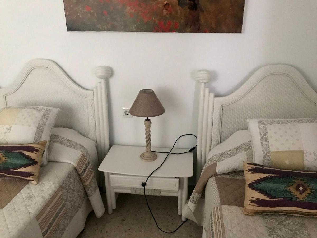 Apartamento Tuhillo 8 Нерха Екстериор снимка